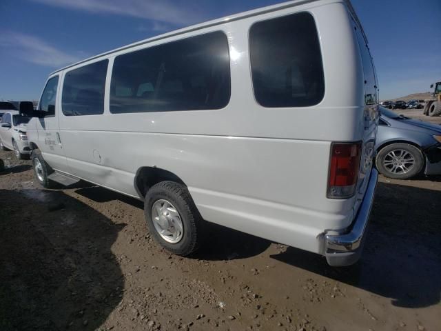 2003 Ford Econoline E350 Super Duty Wagon