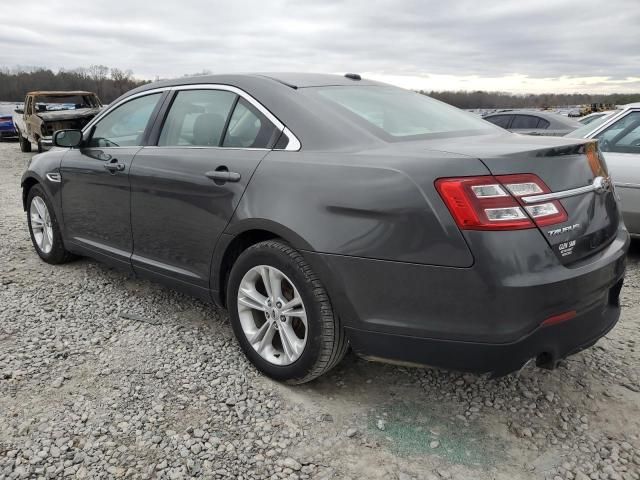 2018 Ford Taurus SE