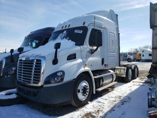 2017 Freightliner Cascadia 113