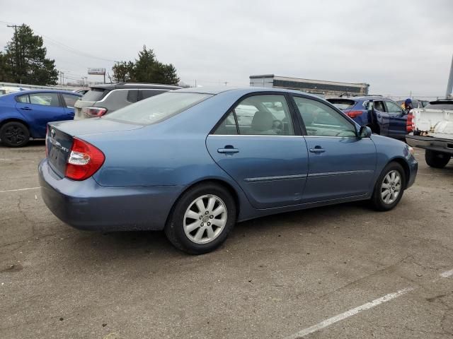 2004 Toyota Camry LE