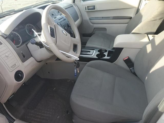 2010 Ford Escape XLS