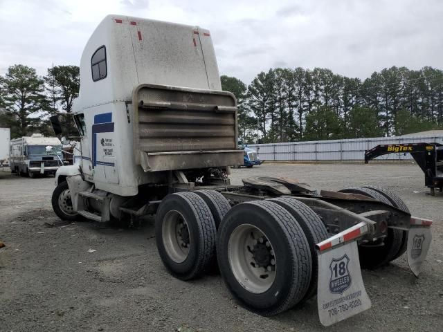 1999 Freightliner Conventional FLD120