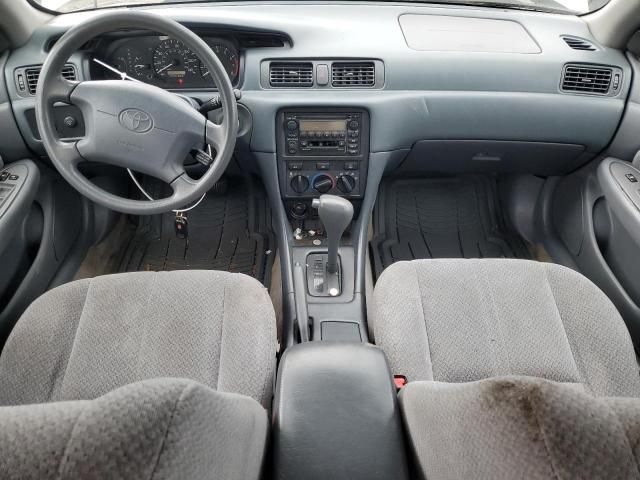 2000 Toyota Camry CE