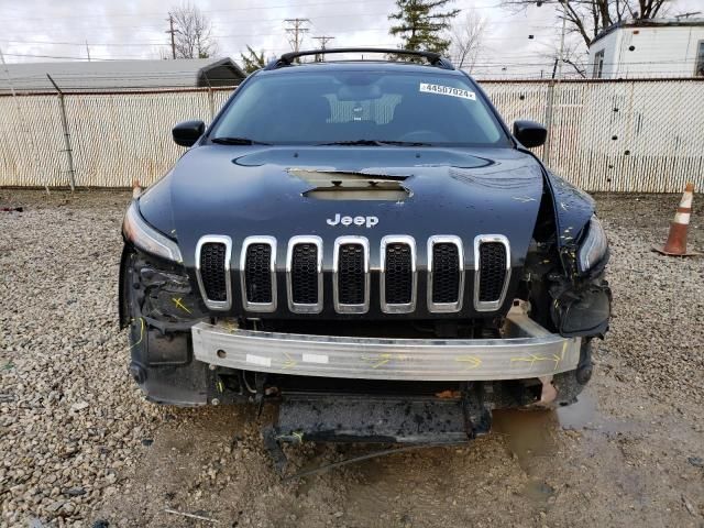 2016 Jeep Cherokee Sport