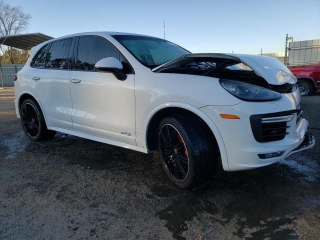 2016 Porsche Cayenne GTS