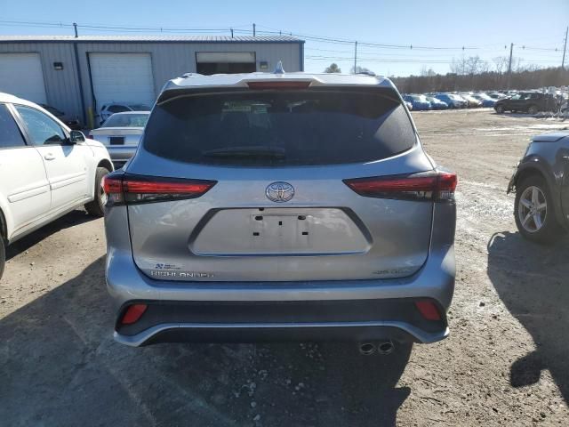 2022 Toyota Highlander XSE