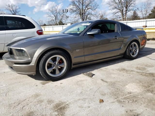 2005 Ford Mustang GT