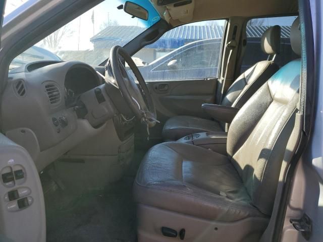 2002 Chrysler Town & Country LXI