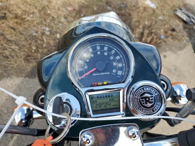 2022 Royal Enfield Motors Classic 350