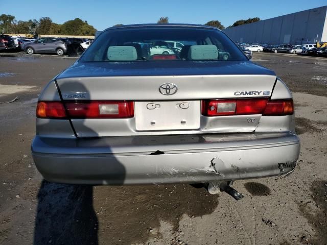 1999 Toyota Camry LE