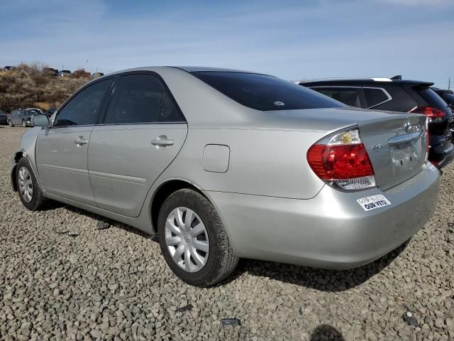 2005 Toyota Camry LE