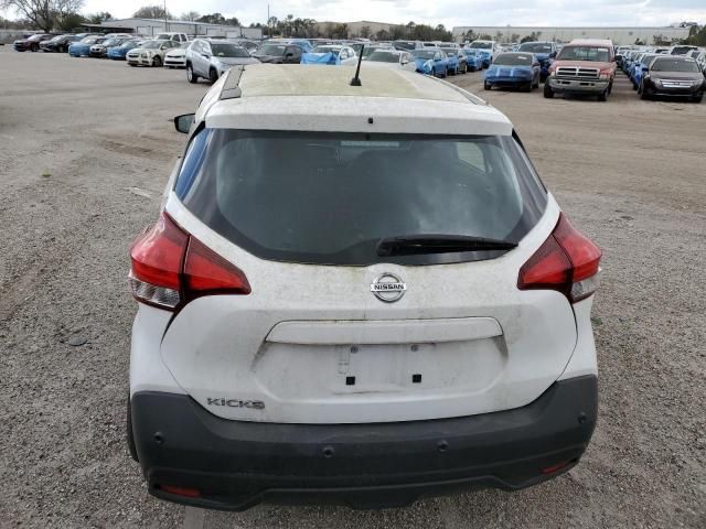 2020 Nissan Kicks S