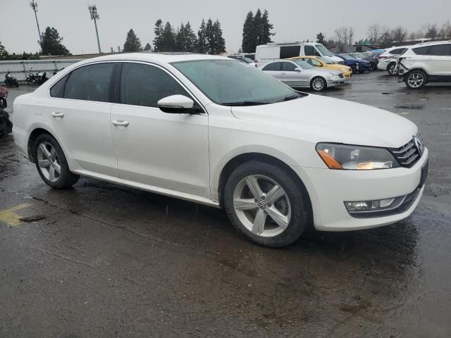 2012 Volkswagen Passat SE