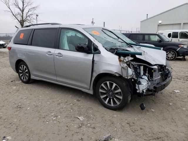 2020 Toyota Sienna XLE