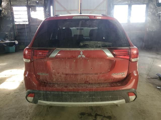 2016 Mitsubishi Outlander SE