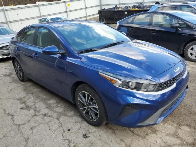 2022 KIA Forte FE