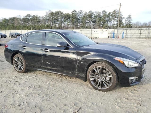 2016 Infiniti Q70 3.7