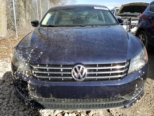 2014 Volkswagen Passat SE