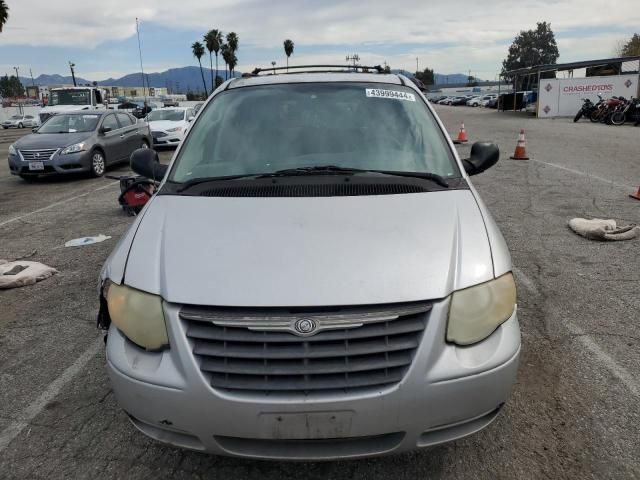 2006 Chrysler Town & Country Touring