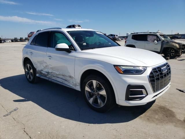 2022 Audi Q5 Premium Plus 40