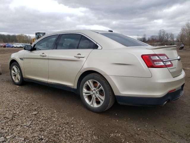 2018 Ford Taurus SEL