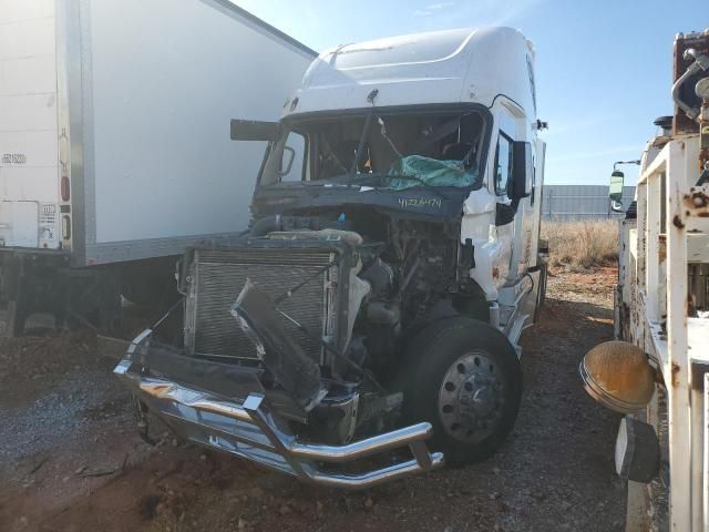 2017 Freightliner Cascadia 125