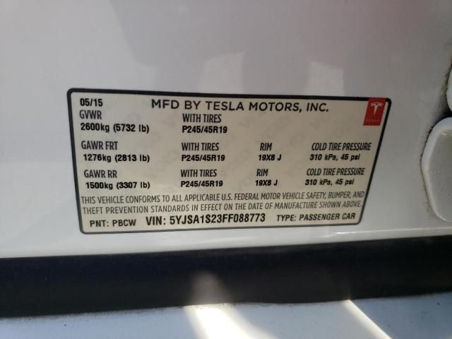 2015 Tesla Model S 70D