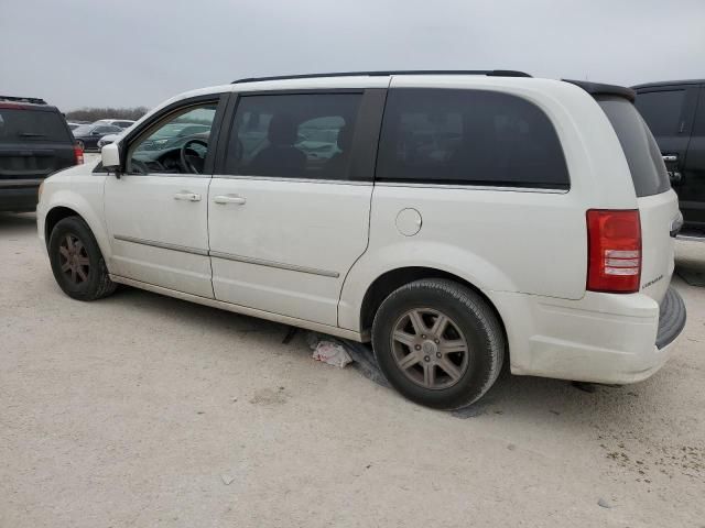 2010 Chrysler Town & Country Touring