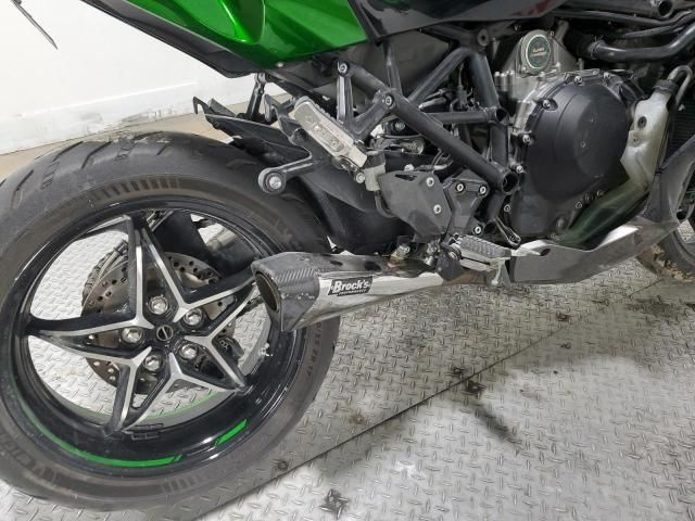 2020 Kawasaki ZX1002 D