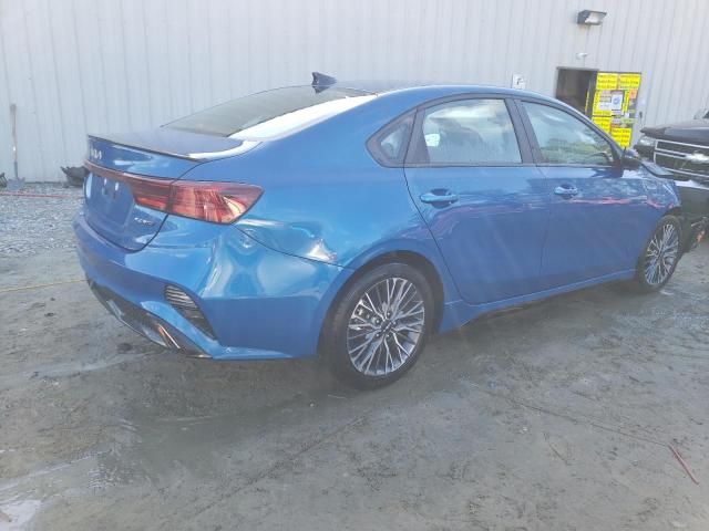 2023 KIA Forte GT Line