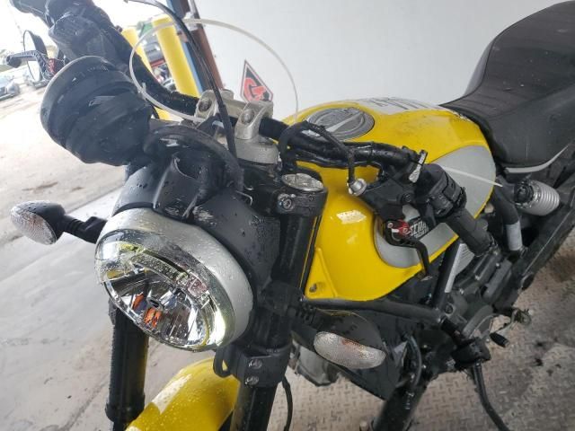 2016 Ducati Scrambler 800