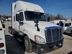 Salvage trucks for sale at Lexington, KY auction: 2018 Freightliner Cascadia 125