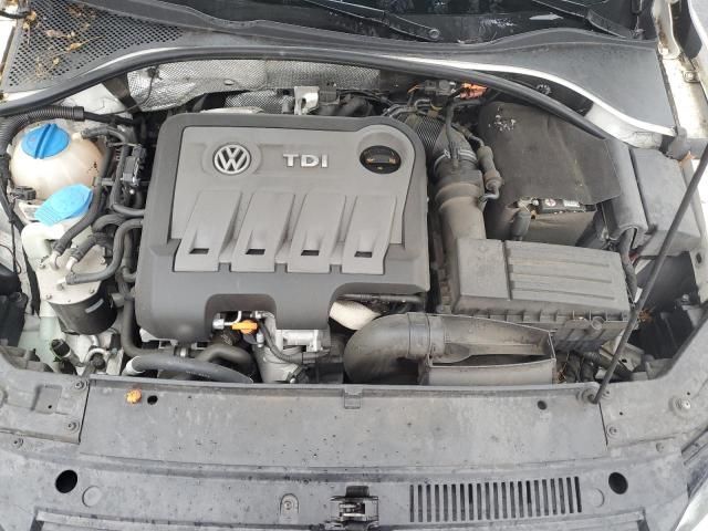 2012 Volkswagen Passat SE