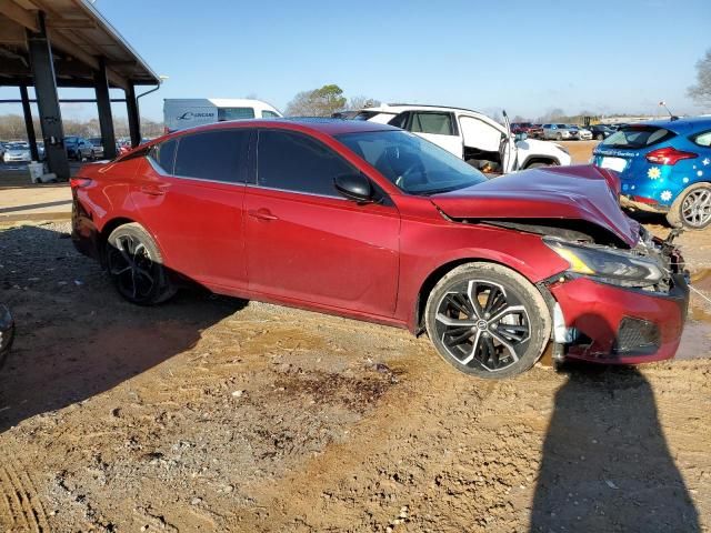 2023 Nissan Altima SR