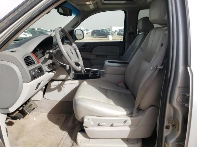 2011 GMC Yukon XL C1500 SLT