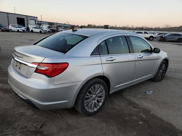 2012 Chrysler 200 Limited