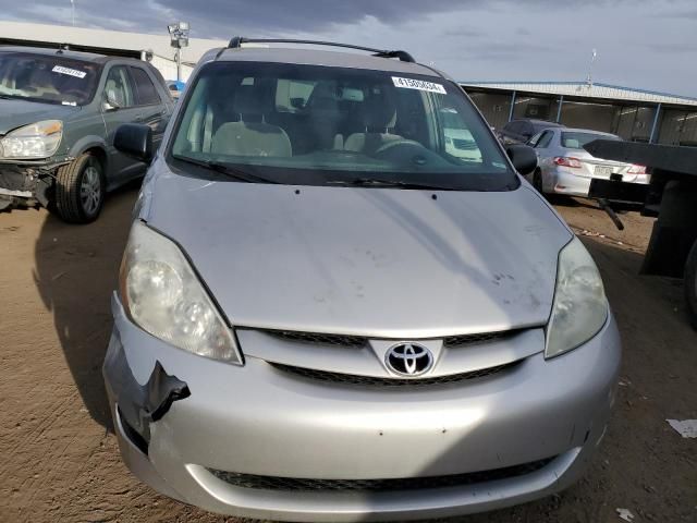 2006 Toyota Sienna LE