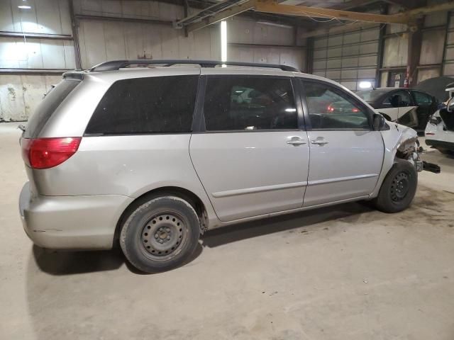 2008 Toyota Sienna CE