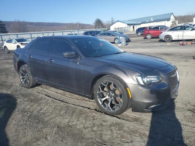 2018 Chrysler 300 S