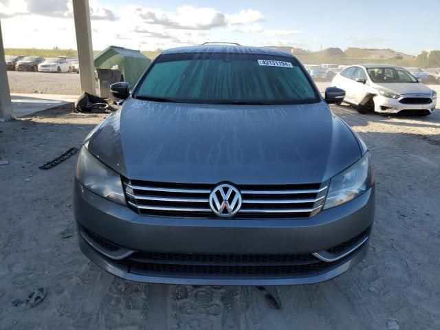 2014 Volkswagen Passat S