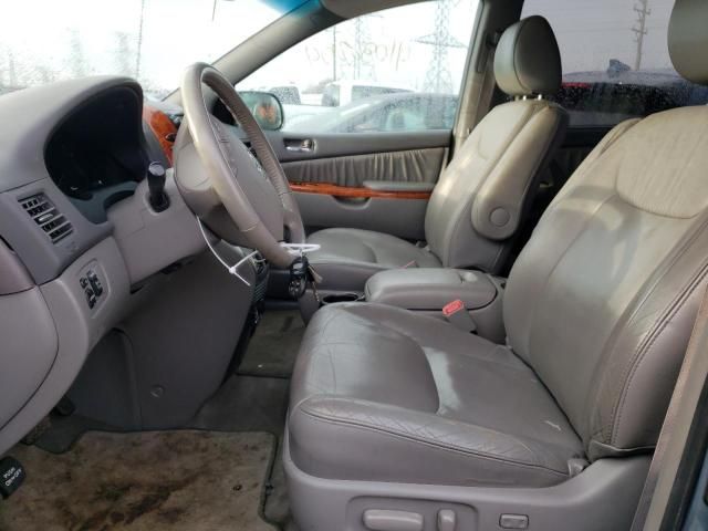 2009 Toyota Sienna XLE