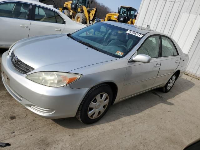 2004 Toyota Camry LE