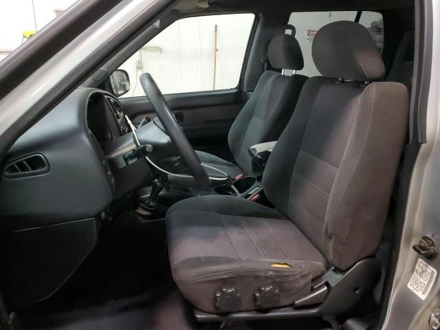 2003 Nissan Pathfinder LE