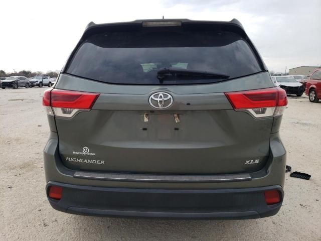 2019 Toyota Highlander SE