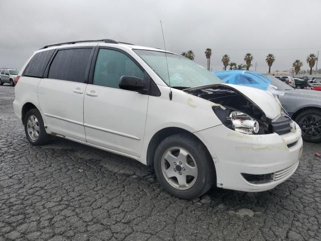 2005 Toyota Sienna CE