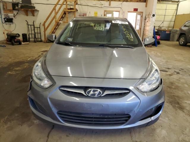 2013 Hyundai Accent GLS