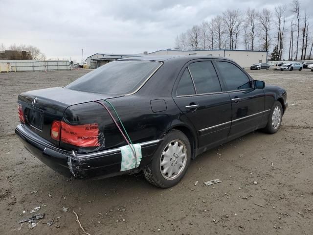 1996 Mercedes-Benz E 320