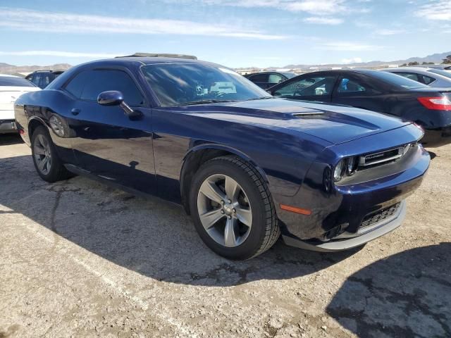 2016 Dodge Challenger SXT