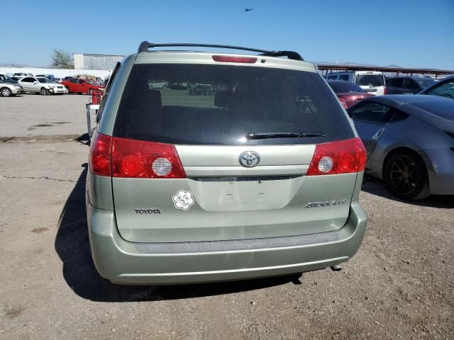 2006 Toyota Sienna CE