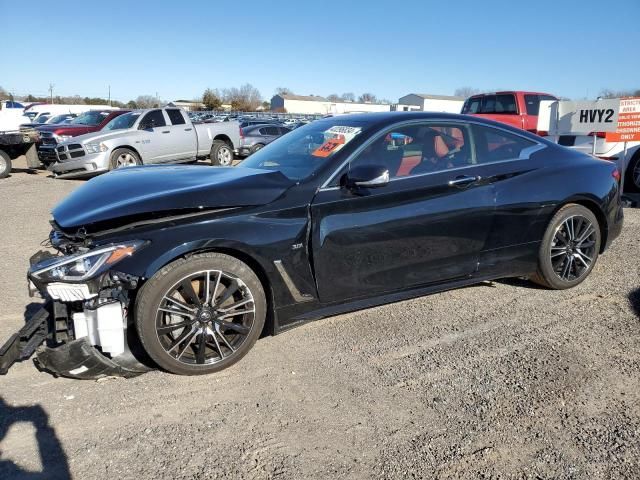 2018 Infiniti Q60 Luxe 300